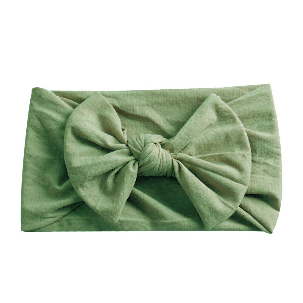 The softest baby headbands with a knotted bow! Pair these adorable accessories with onesies, dresses, bloomers, and gowns for the cutest girl outfits. Color/Print: Olive Fabric: Nylon Sizing: Size 1 (0-12M) Fit: Stretchy Wash: Hand wash / Lay flat to dry Imported